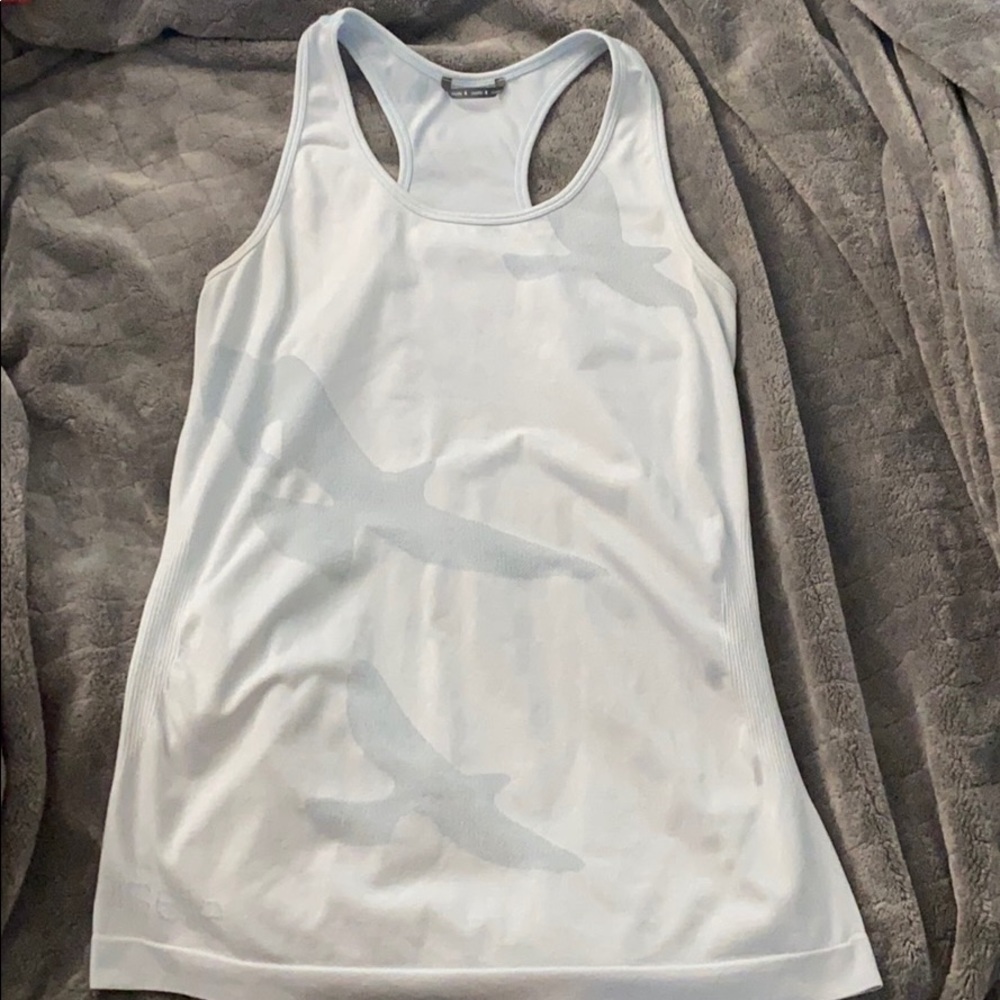Oiselle Flyte tank small light blue